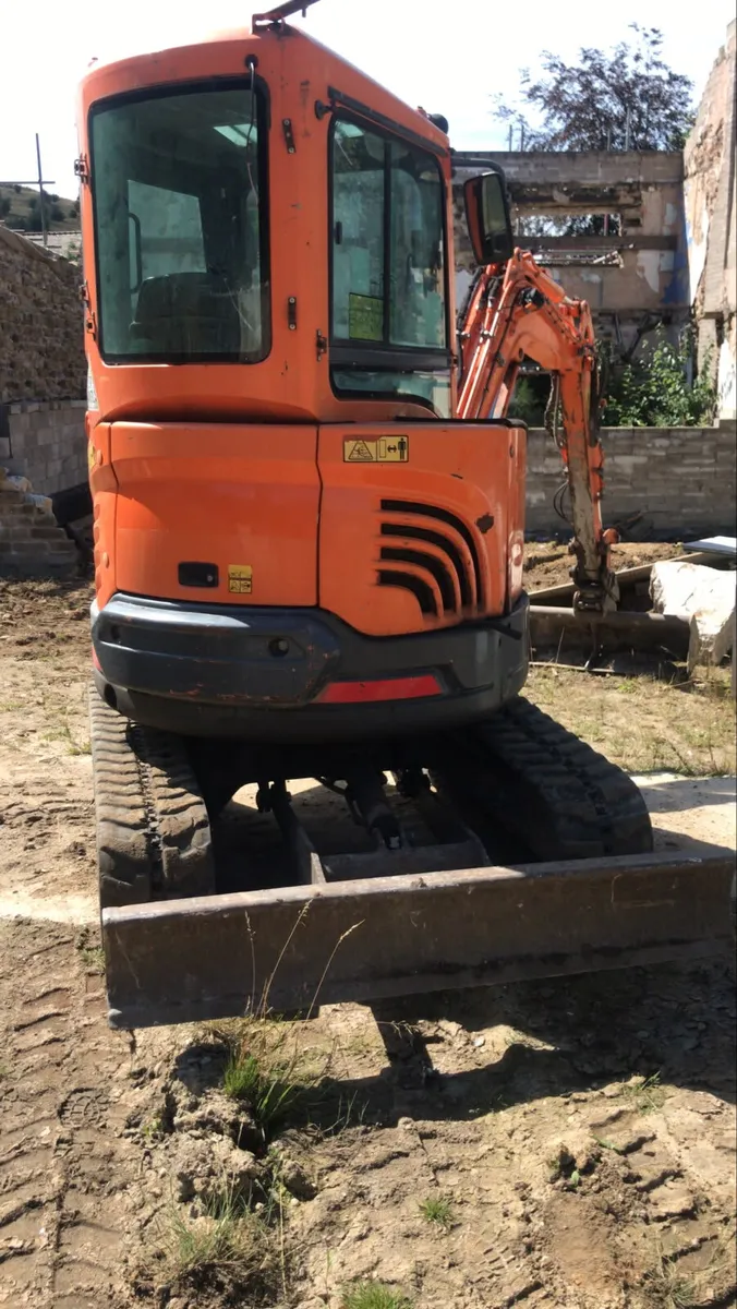 Doosan DX27Z - Image 2