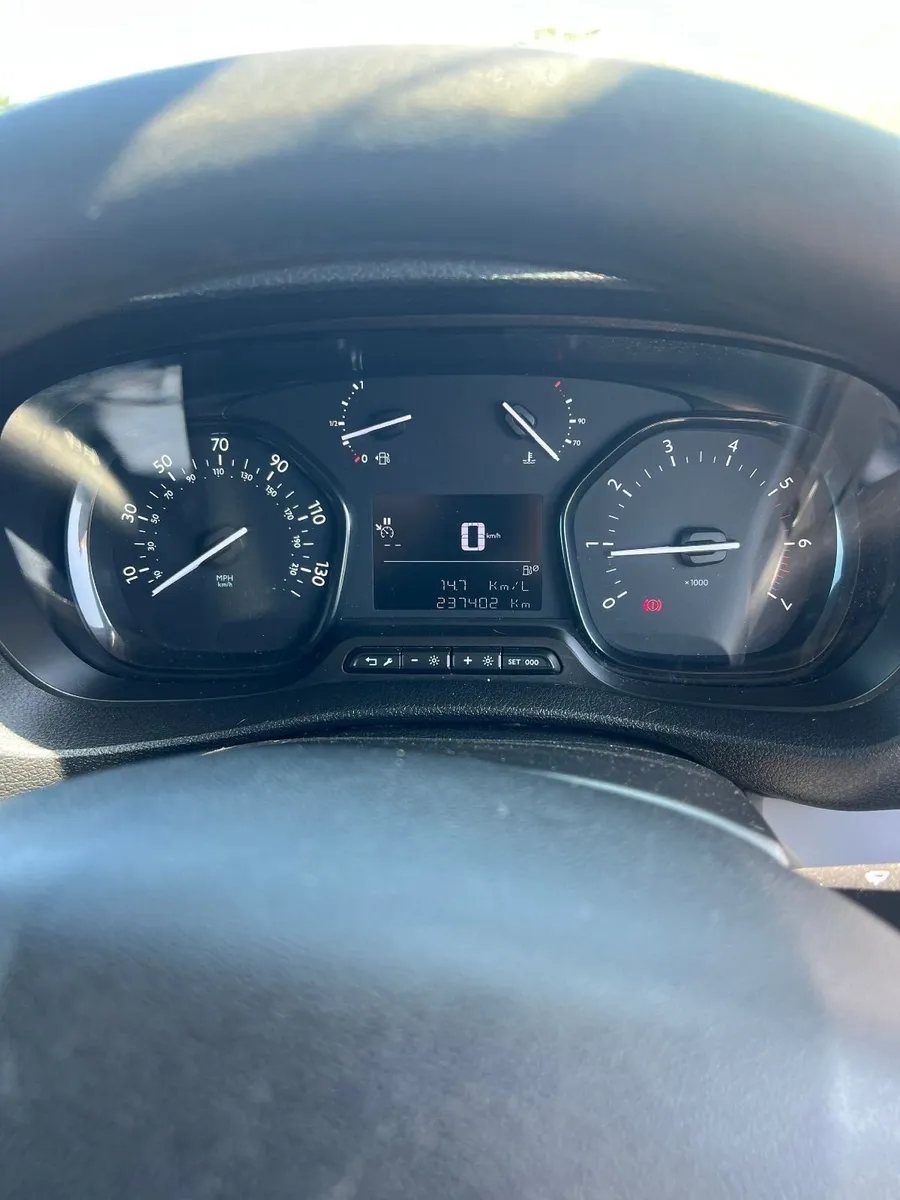 Peugeot Expert 2018 - Image 3