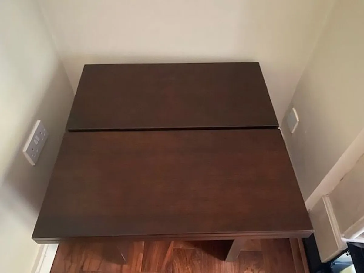 Solid oak coffee table & matching side table - Image 2