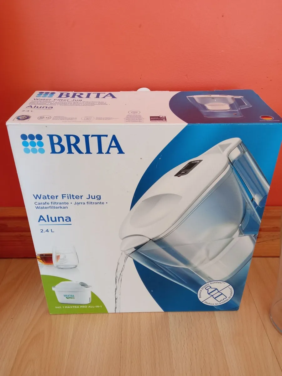 Brita Water Filter Jug - Image 1