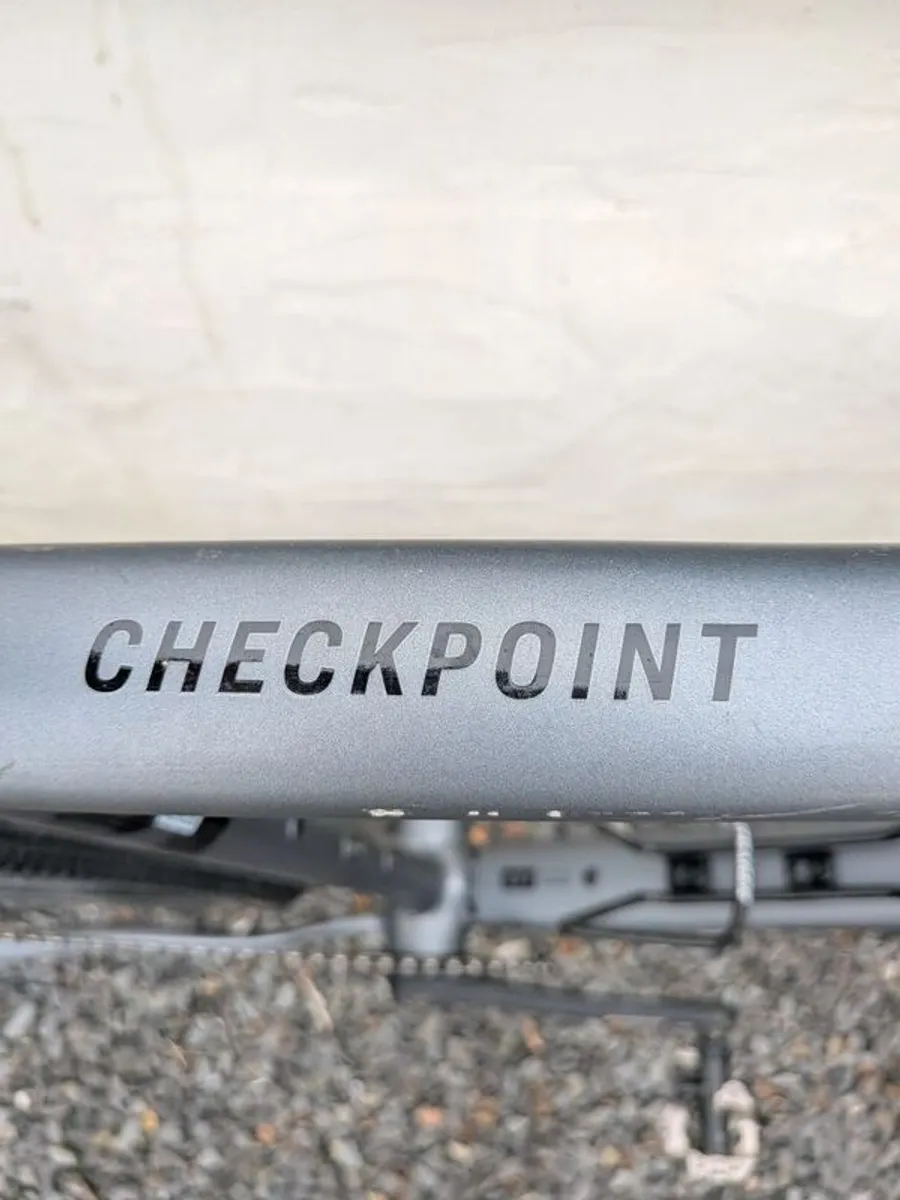 Trek Checkpoint ALR 4 - Size 58 - Image 4