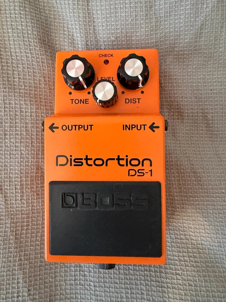 Boss DS-1 Distortion Pedal - Image 1