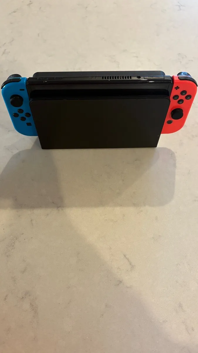 Nintendo Switch Bundle - Image 4
