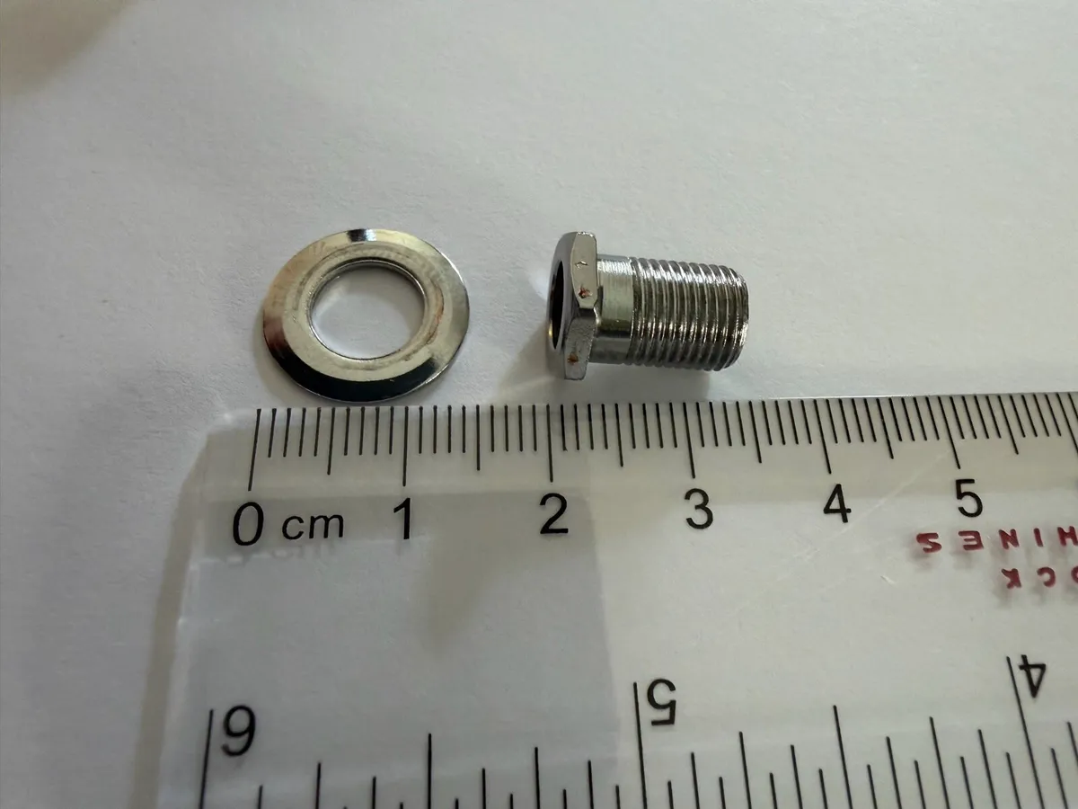 Fender standard tuning machines - Image 4