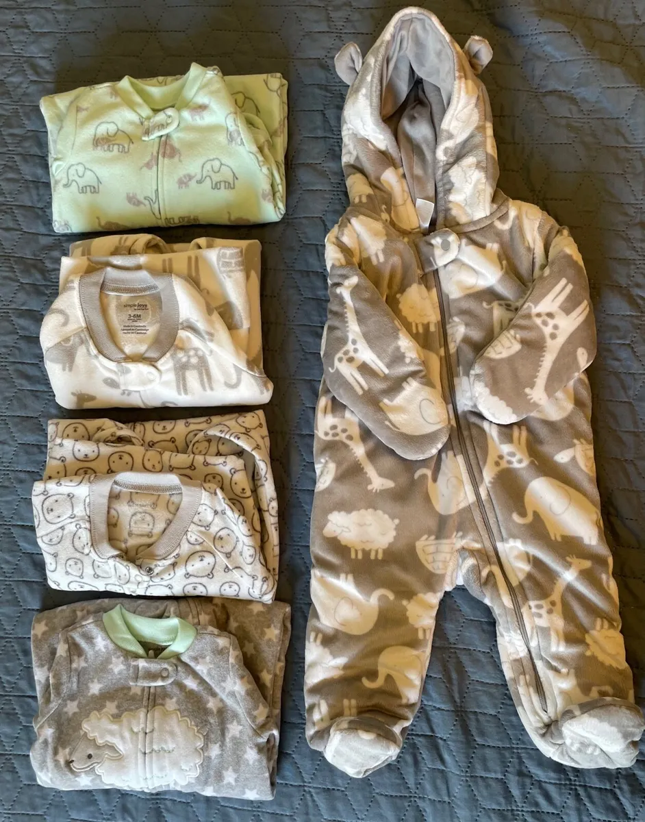 Baby sleepsuits, sleeping bags, pramsuit 3-6 m - Image 1