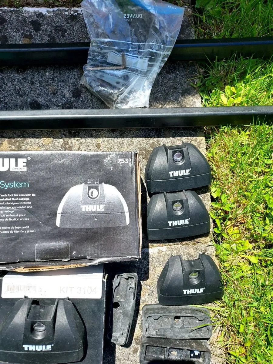 Thule 753 Roof bars - Image 1
