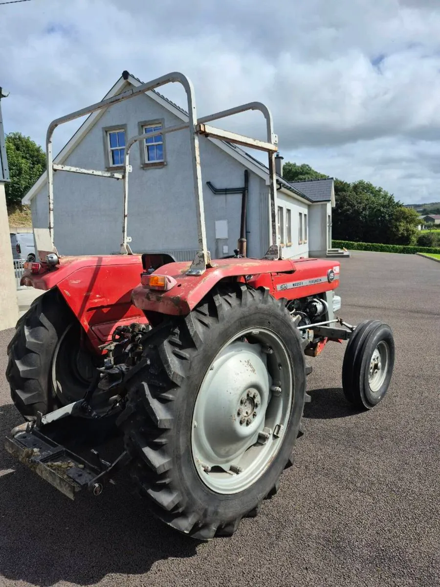 Massey 135 - Image 3