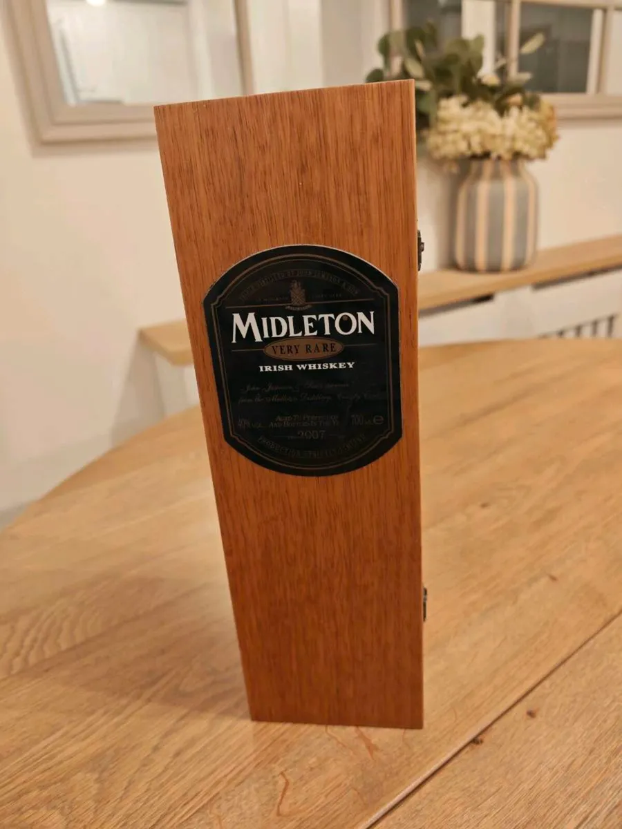 Midleton Very Rare 2007 - Image 2