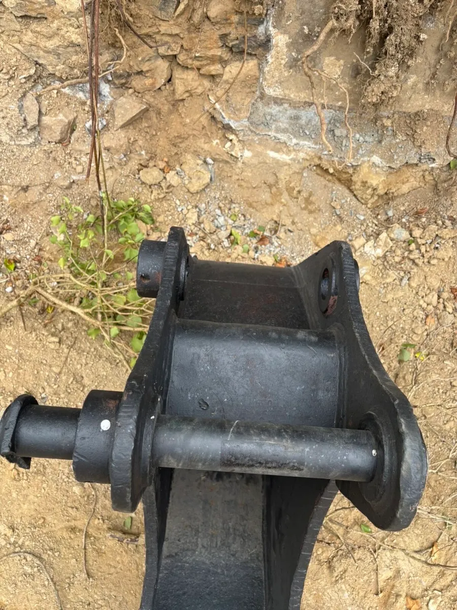 60 mm MKL deep foot digging bucket - Image 3