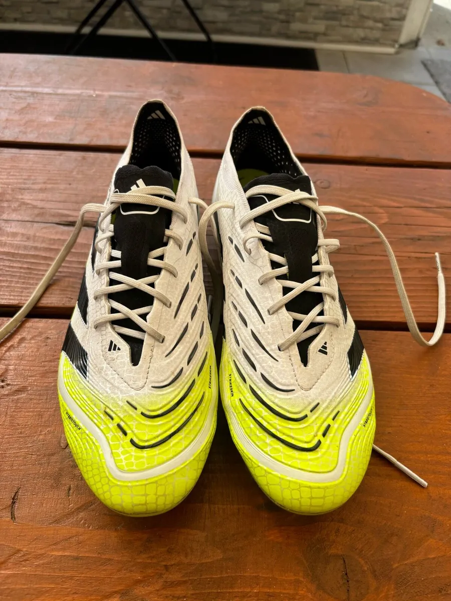 Adidas Predator Elite football boots - Image 2