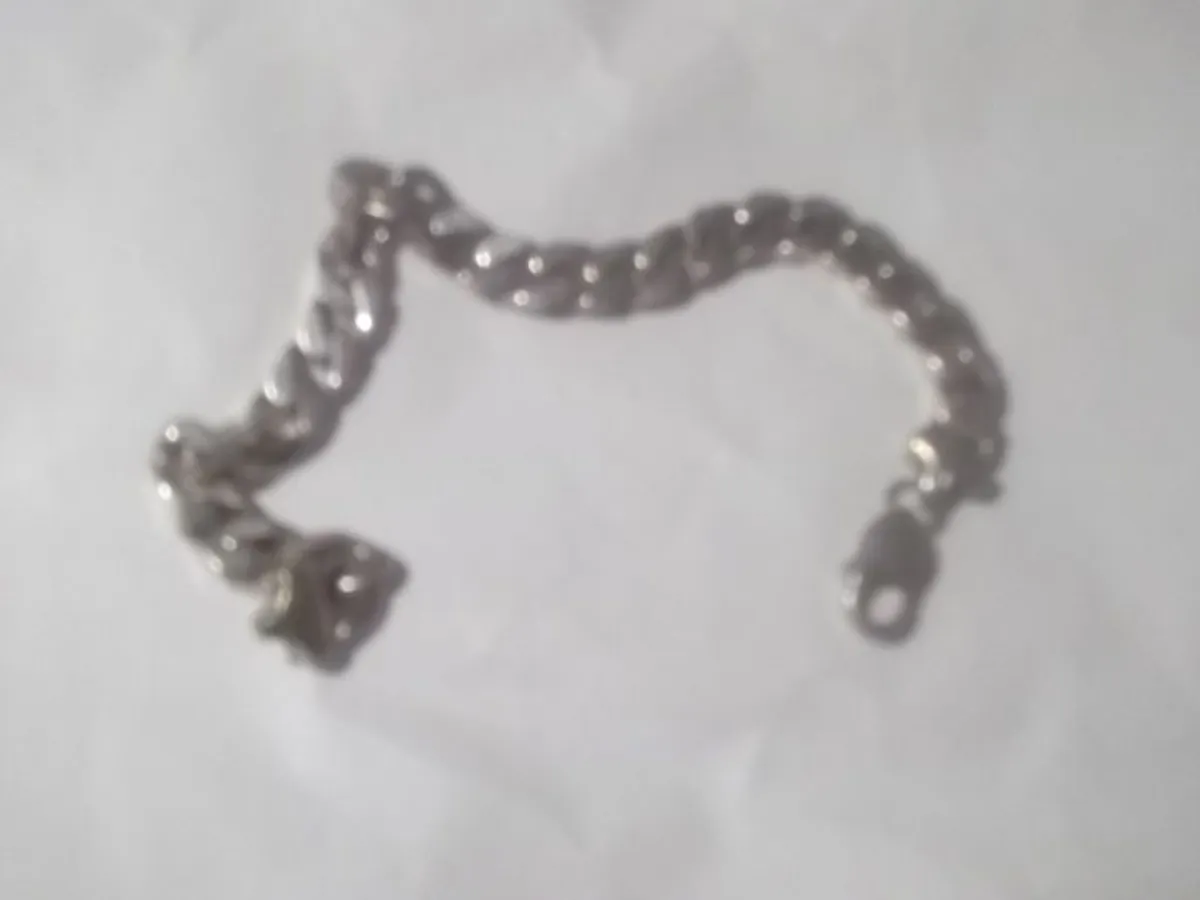 a solid silver  heavy  bracelet  stamped 925 - Image 2