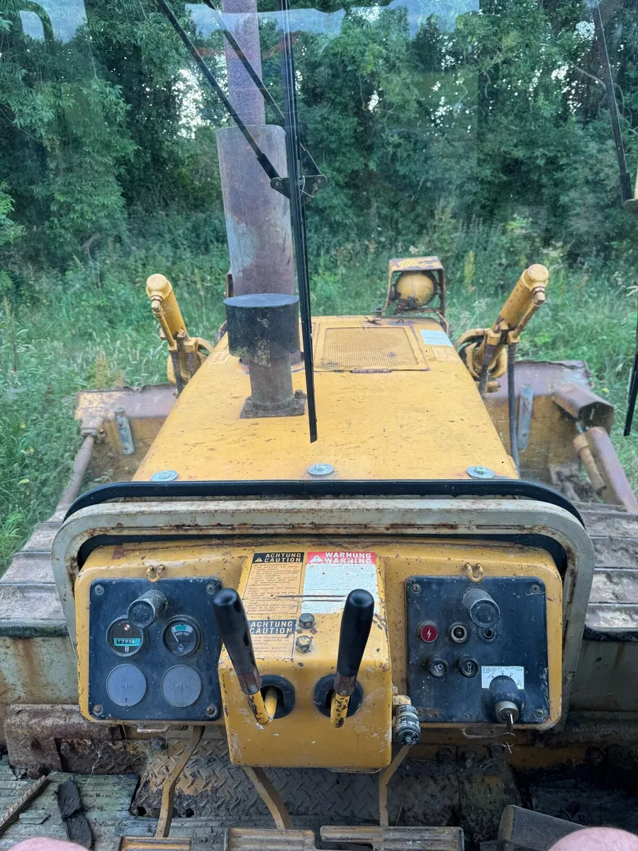 KOMATSU D41p - Image 3