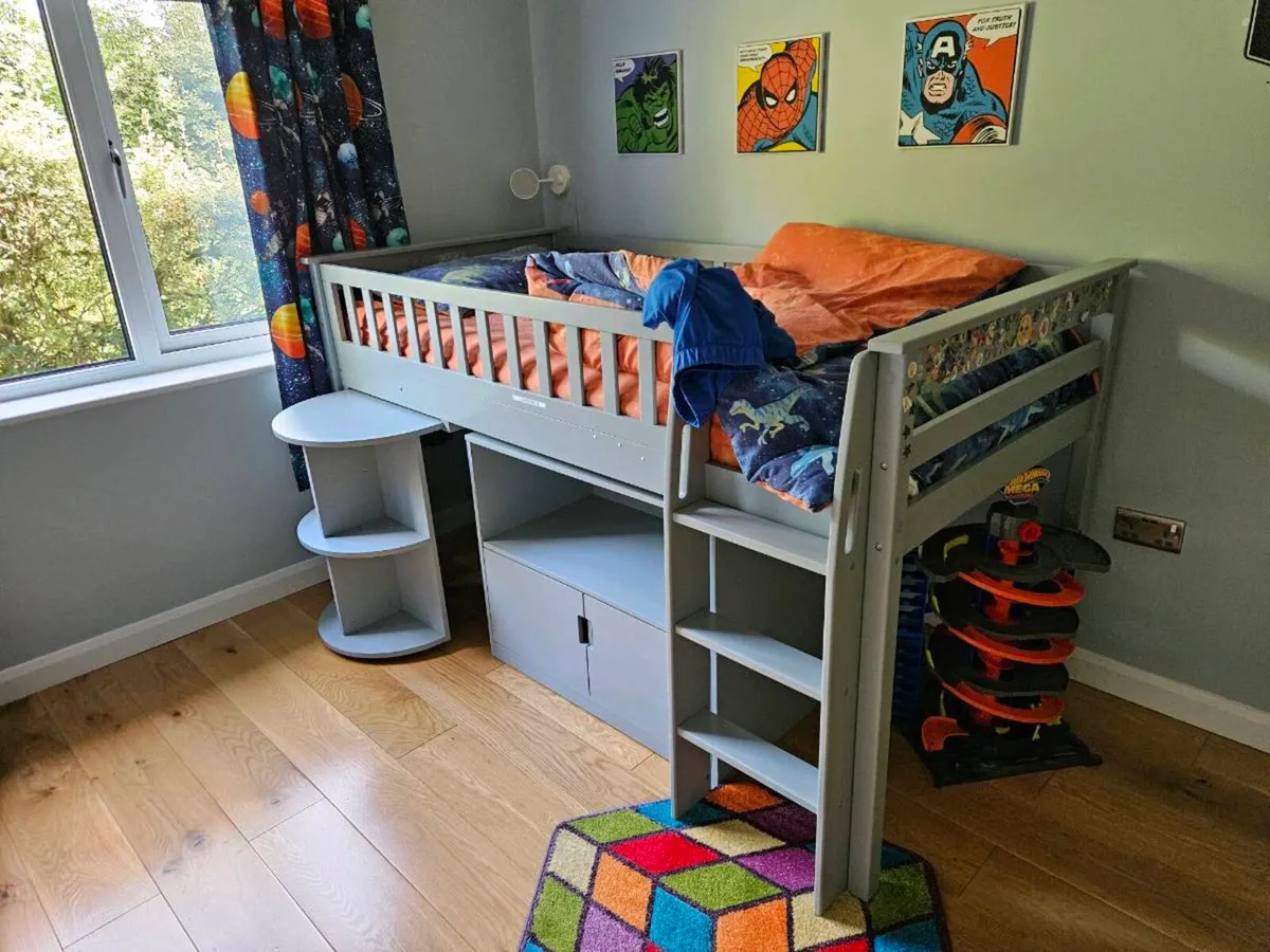 Kids bed with Table and cabinet - Image 2