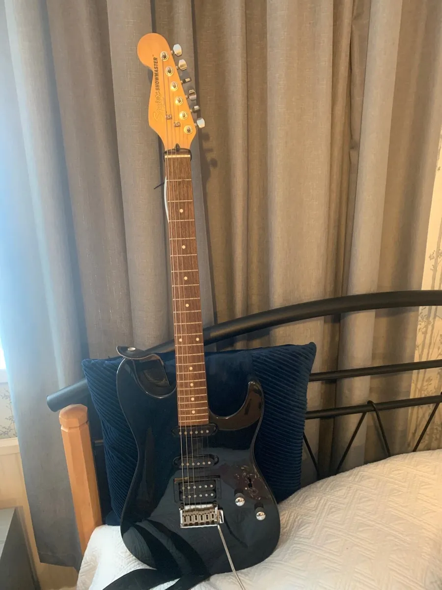 Squire show master by fender - Image 1