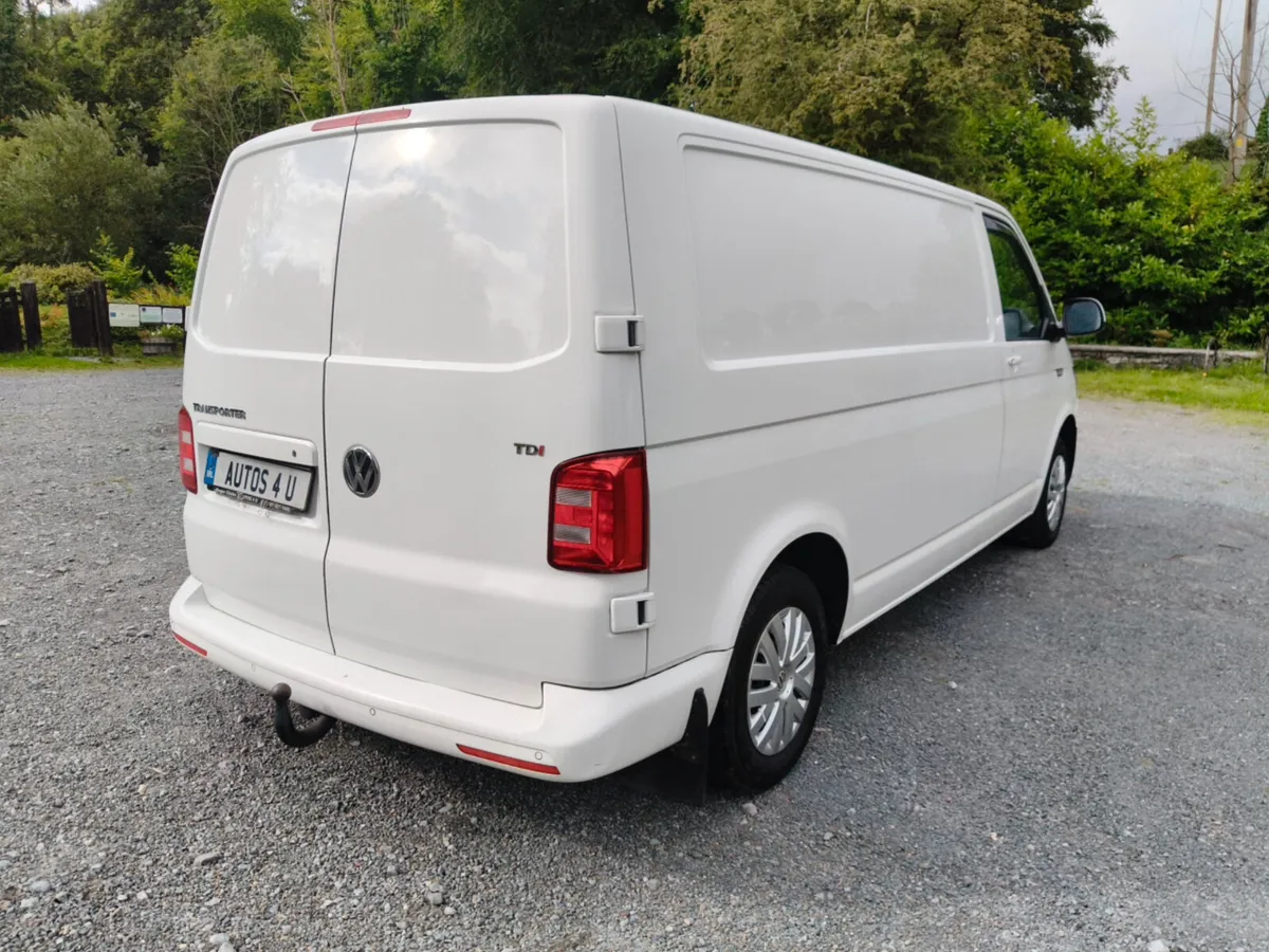 Volkswagen Transporter 2.0 TDi 150 Bhp - Image 3