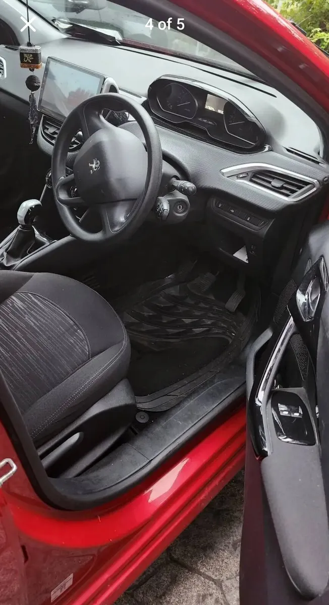 2017 Peugeot Car 208 (Manual) - Image 2
