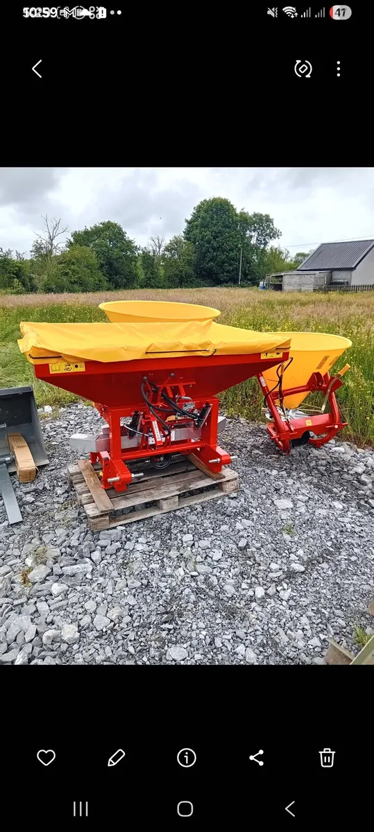 Fertilizer spreader - Image 3