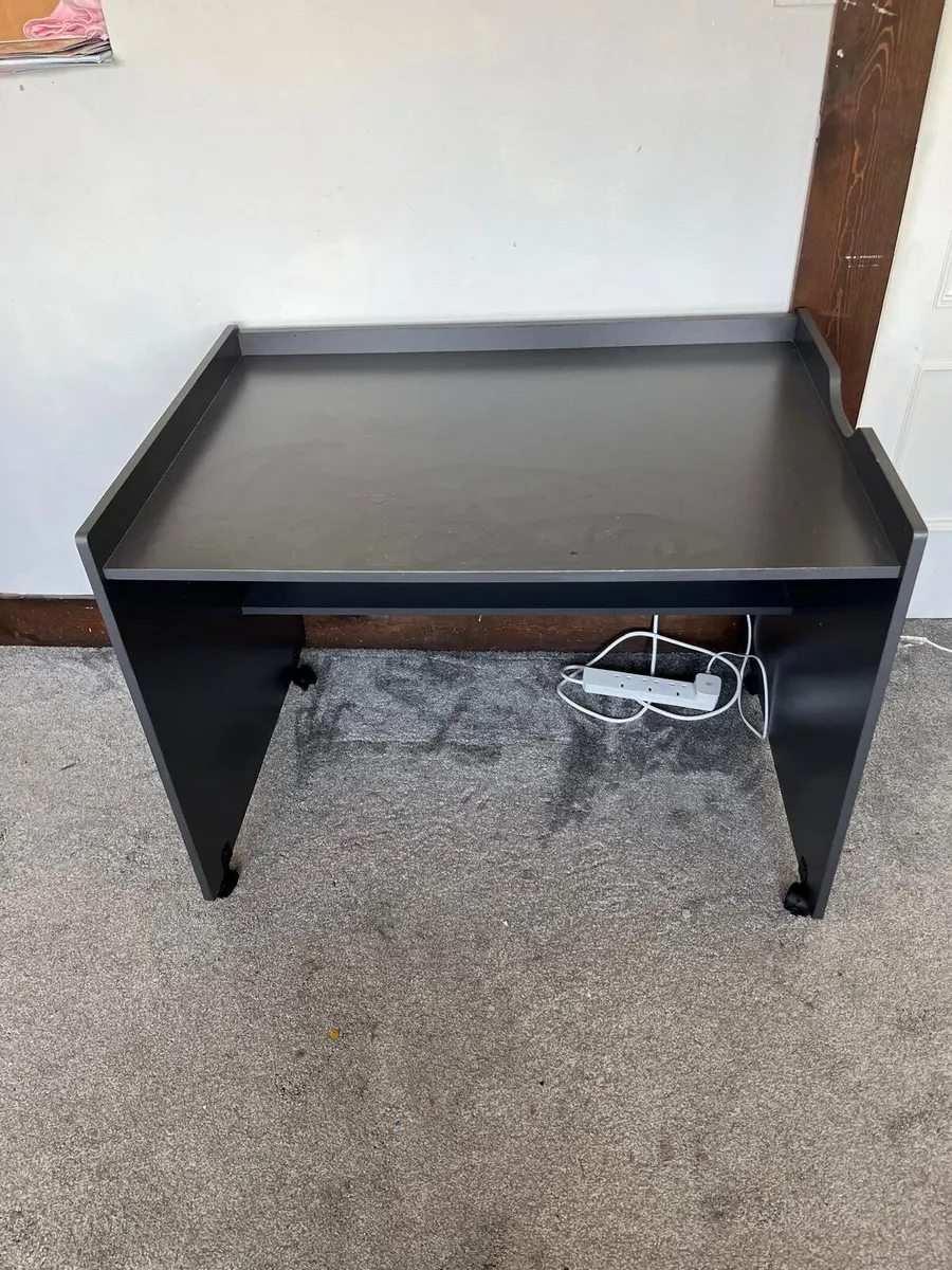 bed - Image 4