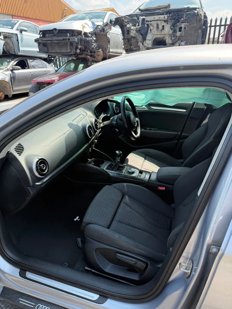 2015 AUDI A3 2.0TDI BREAKING - Image 4