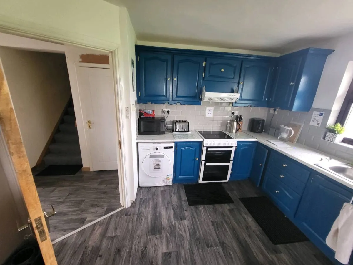 Solid wood kitchen - Image 2
