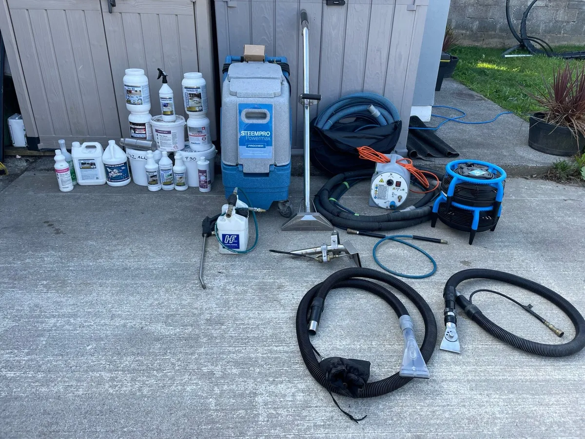 PROFESIONAL CARPET CLEANING EQUIPMENT - Image 1