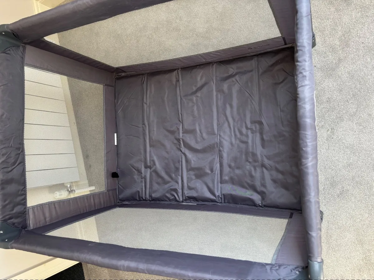 Carry cot - Image 4