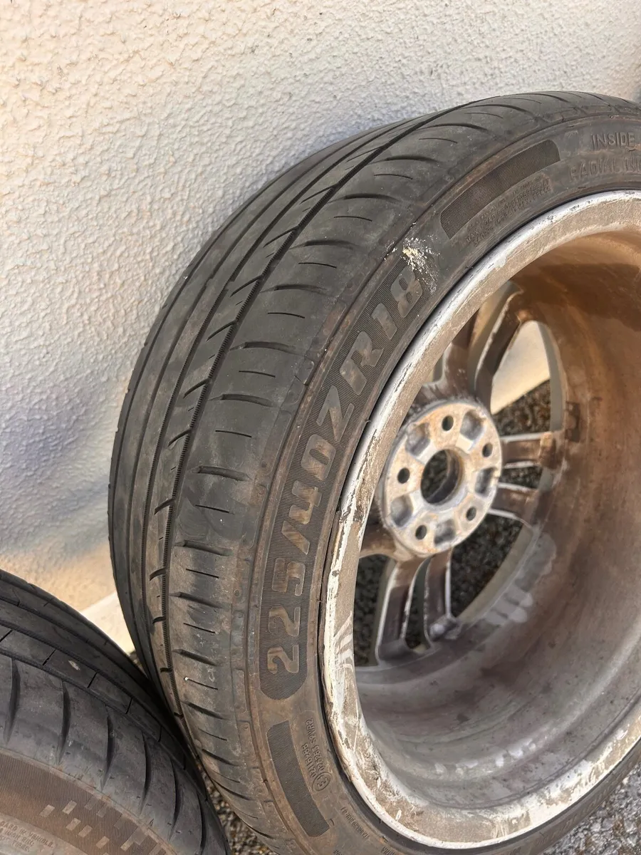 Alloy wheels and tyres Audi A3 - Image 4