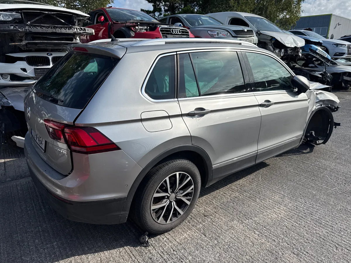 2017 VW TIGUAN BREAKING - Image 3