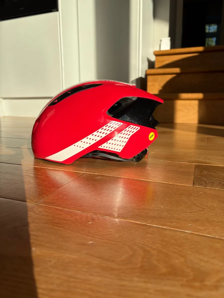 Bontrager Ballista MIPS Helmet - Medium - As New - Image 2