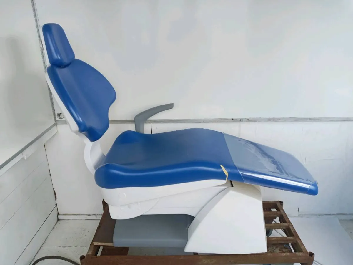 Delivery - Ancar Reclining Dental Treatment Chair - Image 3