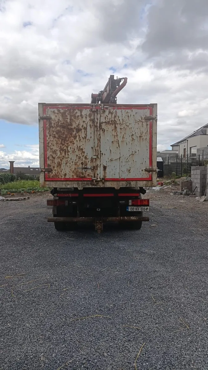 Iveco Euro Cab, Grab, Tipper lorrie - Image 4