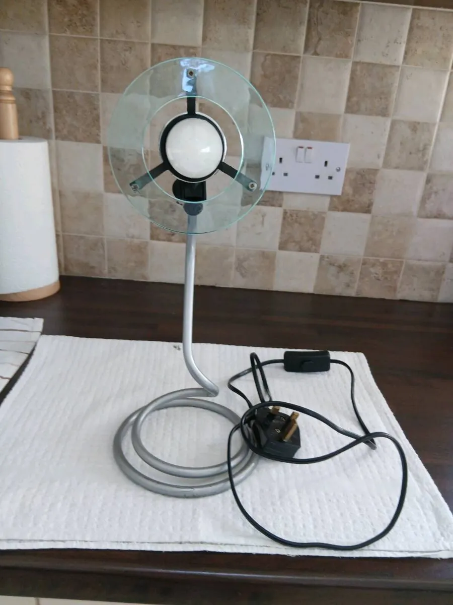 TABLE LAMP ELECTRIC - Image 3