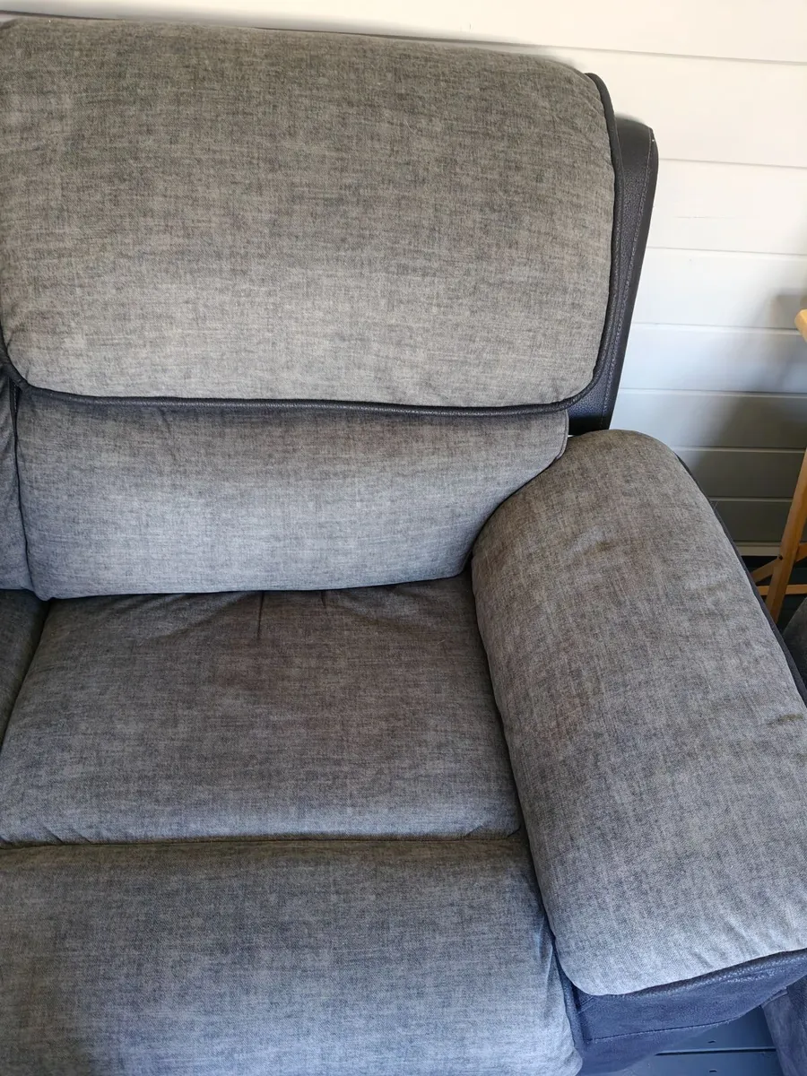 2 seater recliner sofa - Image 3
