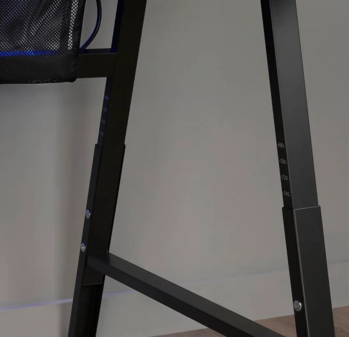Office / Gaming Desk - Image 2