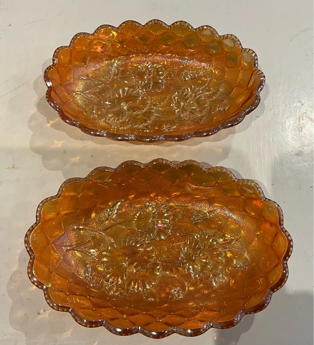 CARNIVAL GLASS. 2 Dishes - Image 1