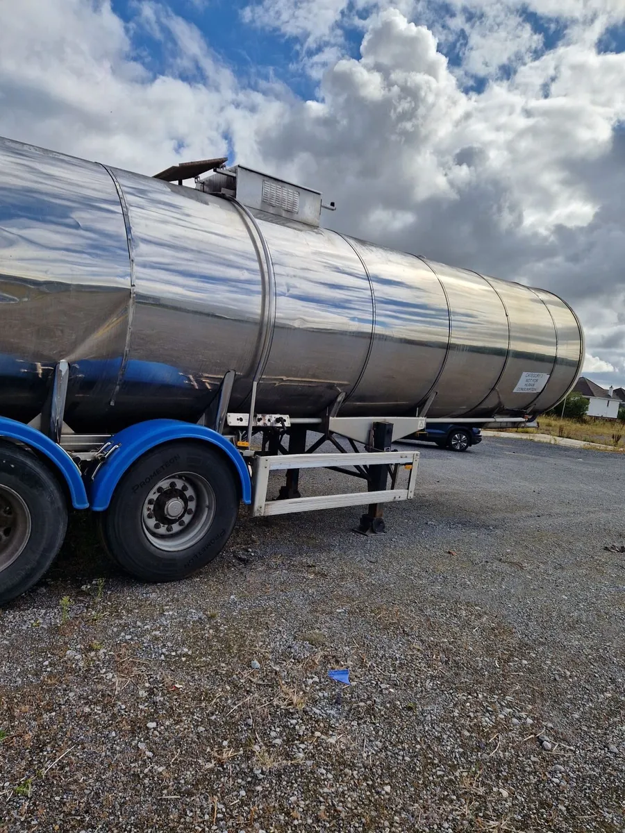 Bulk Tanker - Image 3