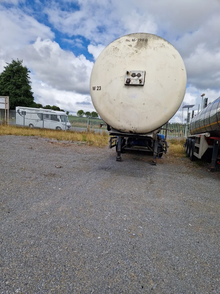 Bulk Tanker - Image 4