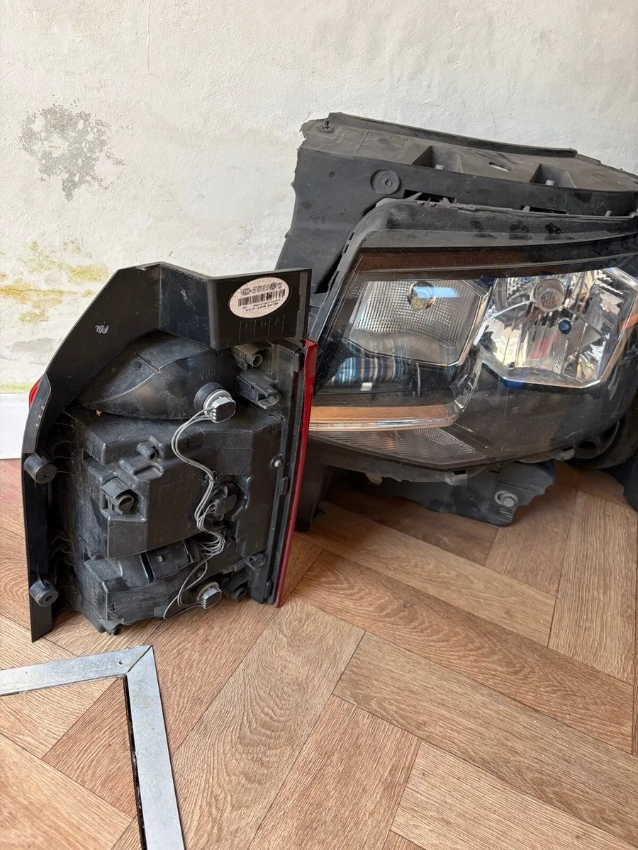 VW Transporter - Image 2