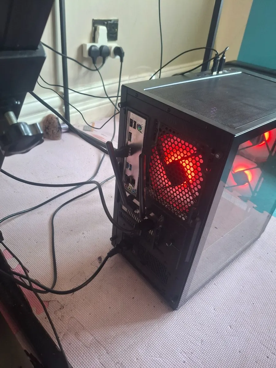 Gaming pc - Image 1