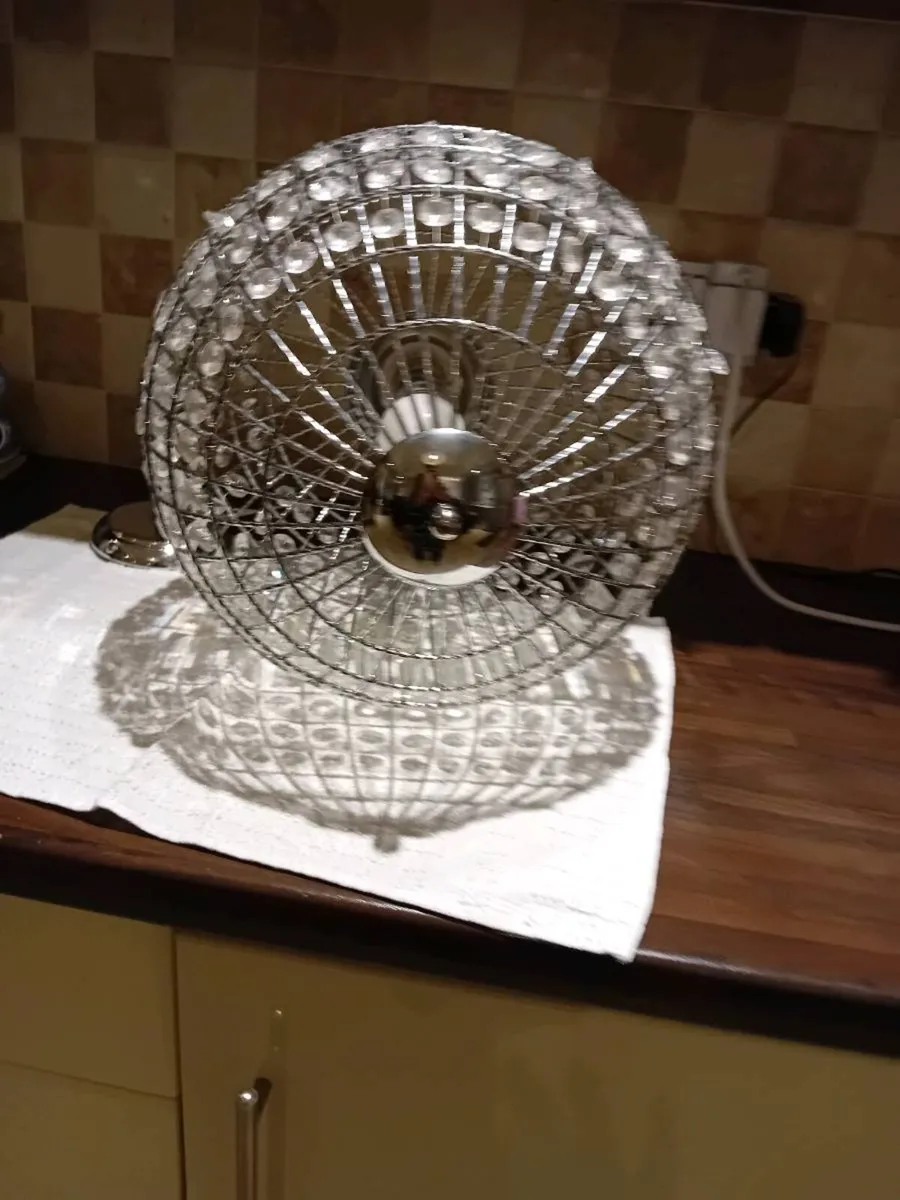 LARGE CRYSTAL BALL CEILING LIGHT LIKE NEW - Image 1