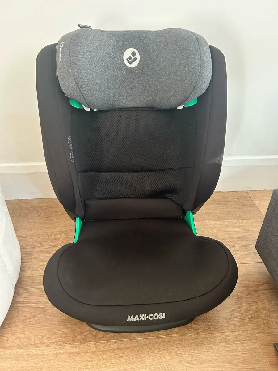 Maxicosi Rodifix pro I size car seat - Image 1