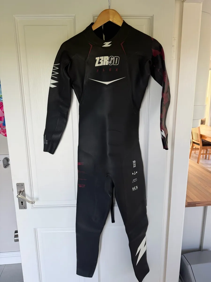 Zer0d Performance Triathlon Wetsuit - Image 3