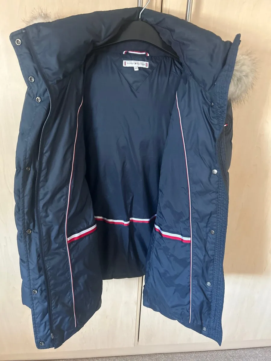 Tommy Hilfiger Ladies Padded Jacket - Image 4