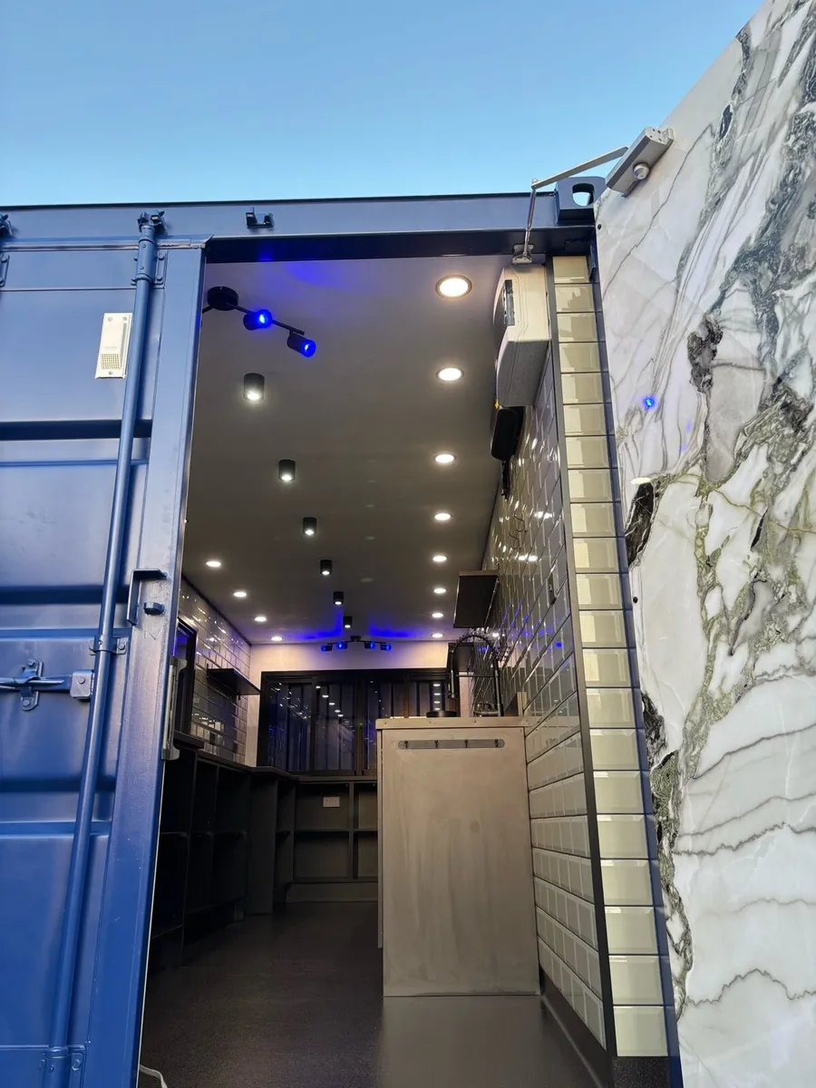 container Coffee kiosk 20ft - Image 4