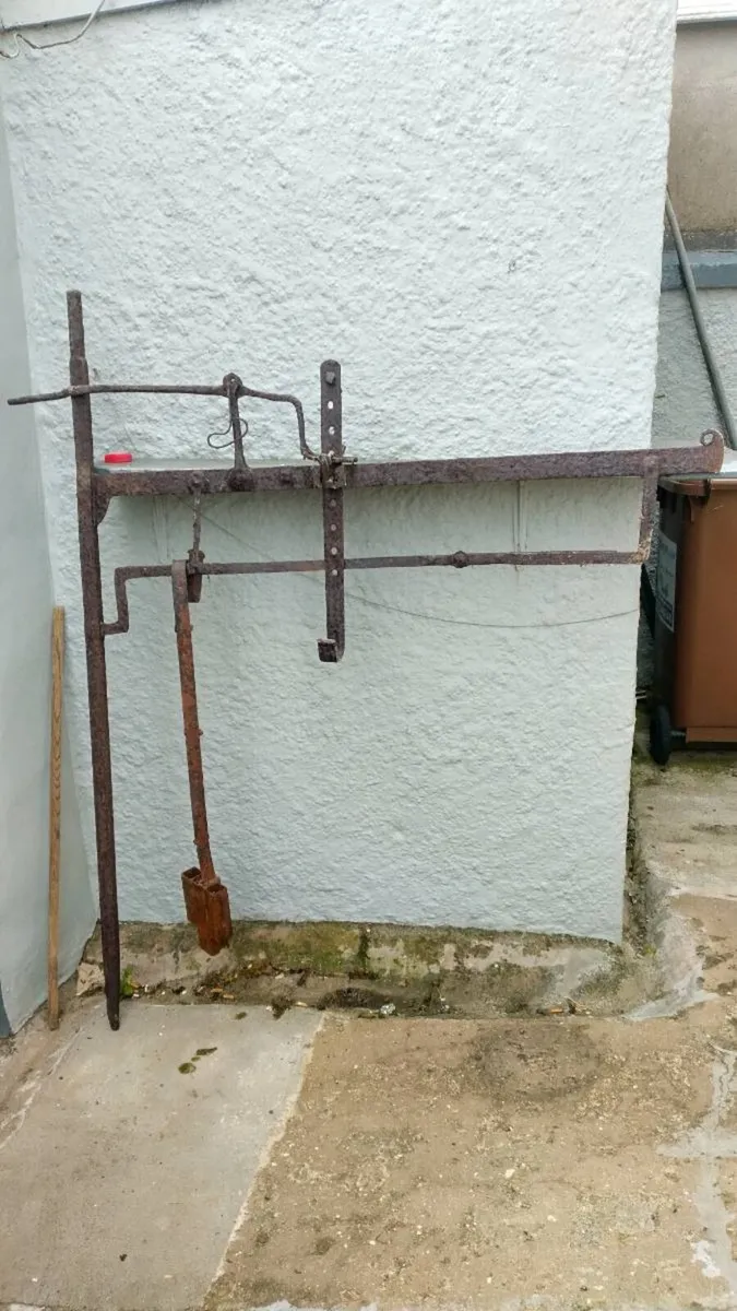 Large antique Chimney fire Crane - Image 2