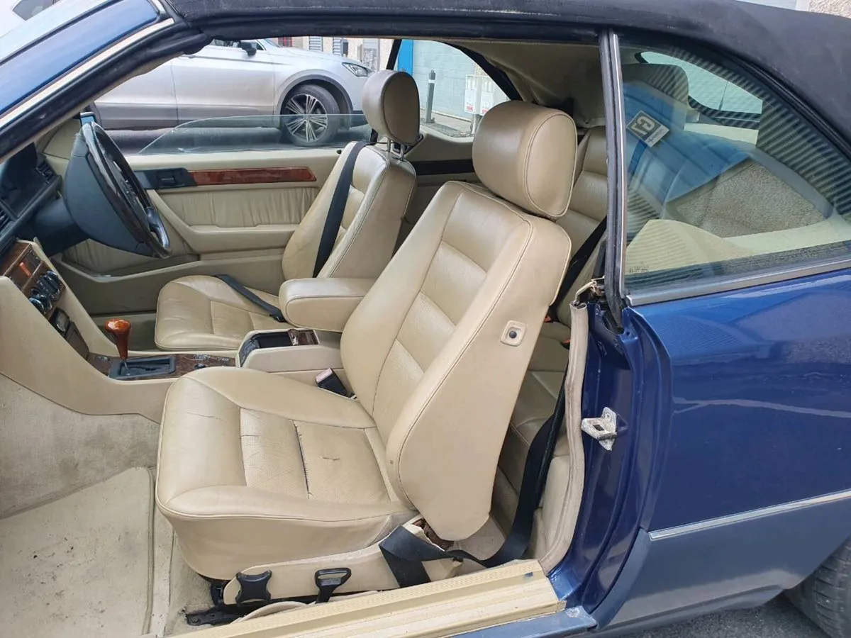 1993 Mercedes W124 CE 320 Convertible - Image 4