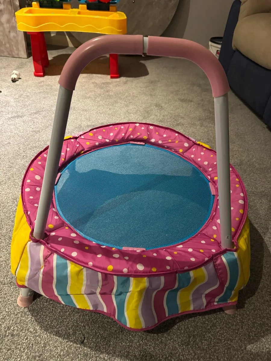 Kids trampoline Bouncer - Image 2