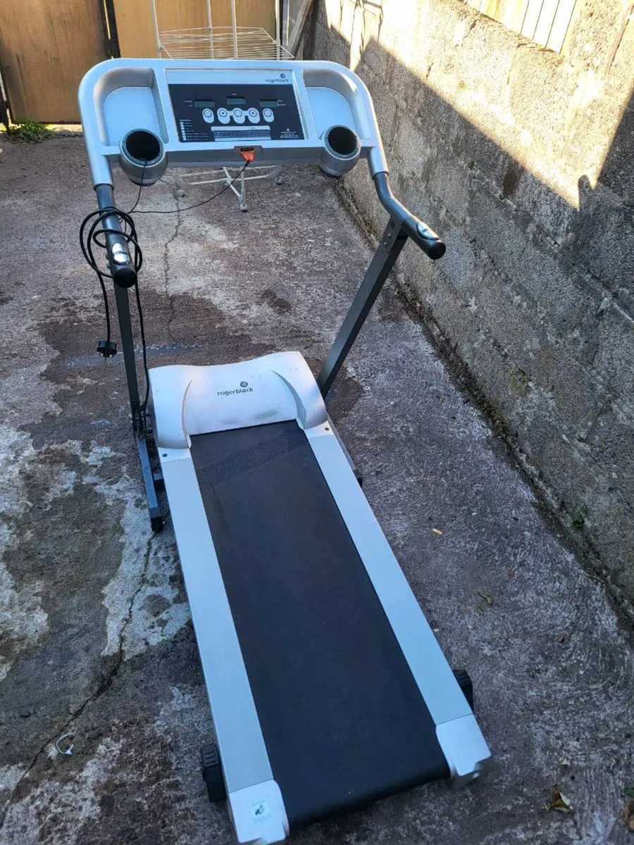 Rogerblack treadmill for sale. - Image 4