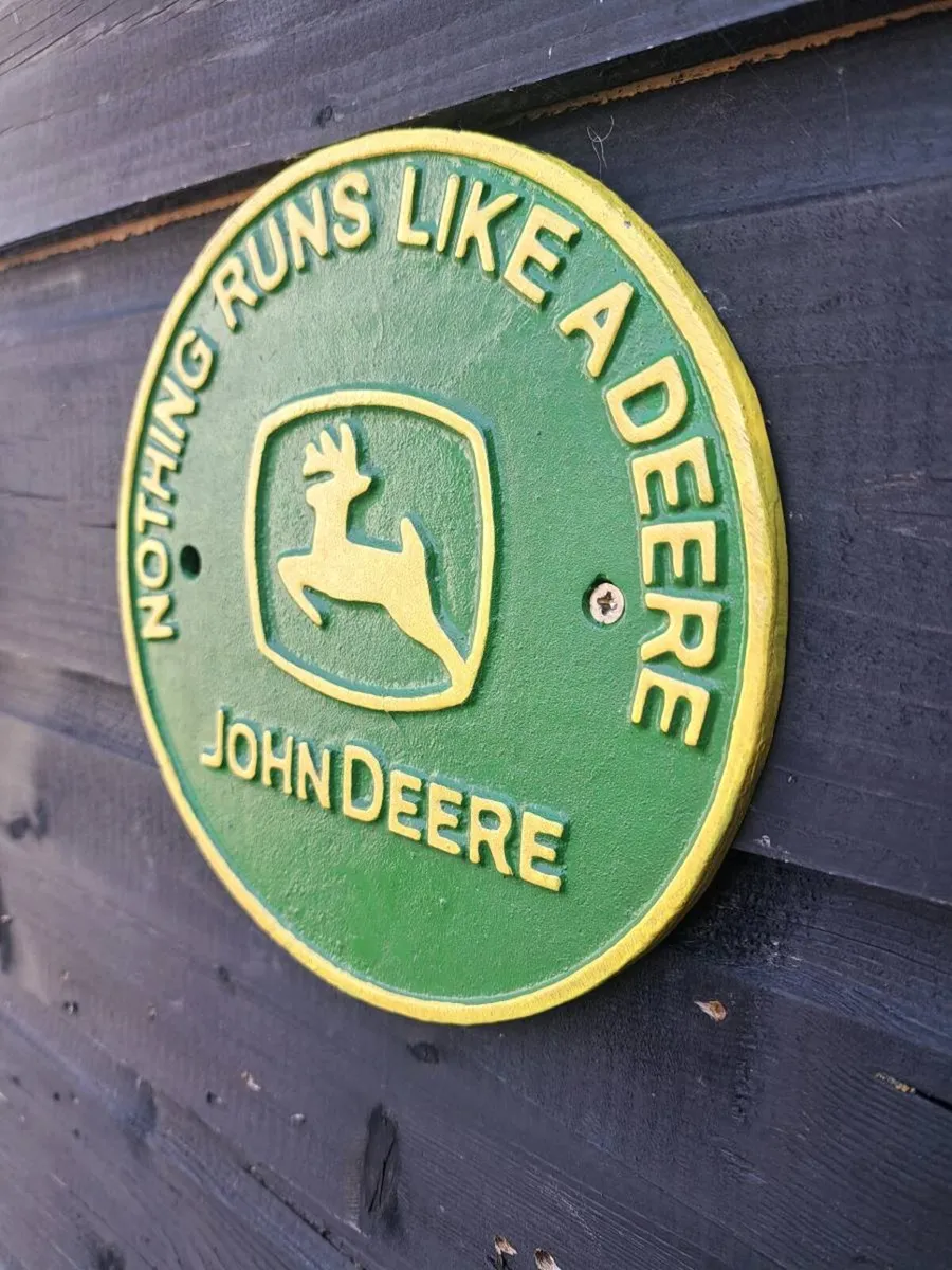 John deer cast iron sign - Image 2