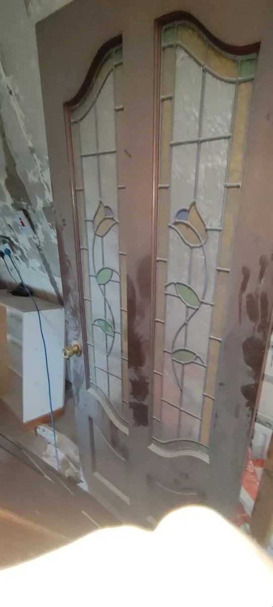 Solid and veneered door selection - Image 2